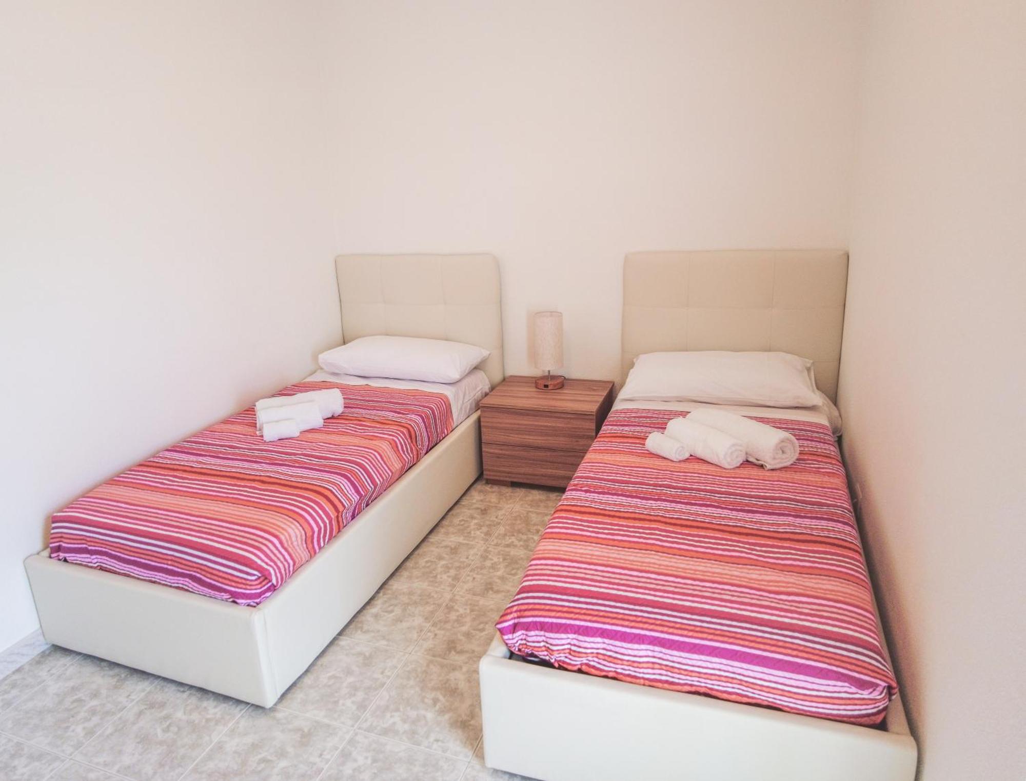 Budget Beds Alghero Ngoại thất bức ảnh